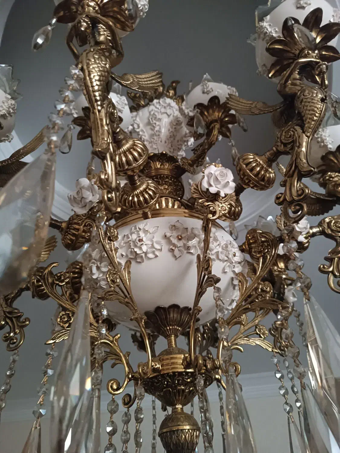 لوستر.وکنارمبلی|لوستر و چراغ آویز|ری, دیلمان|دیوار