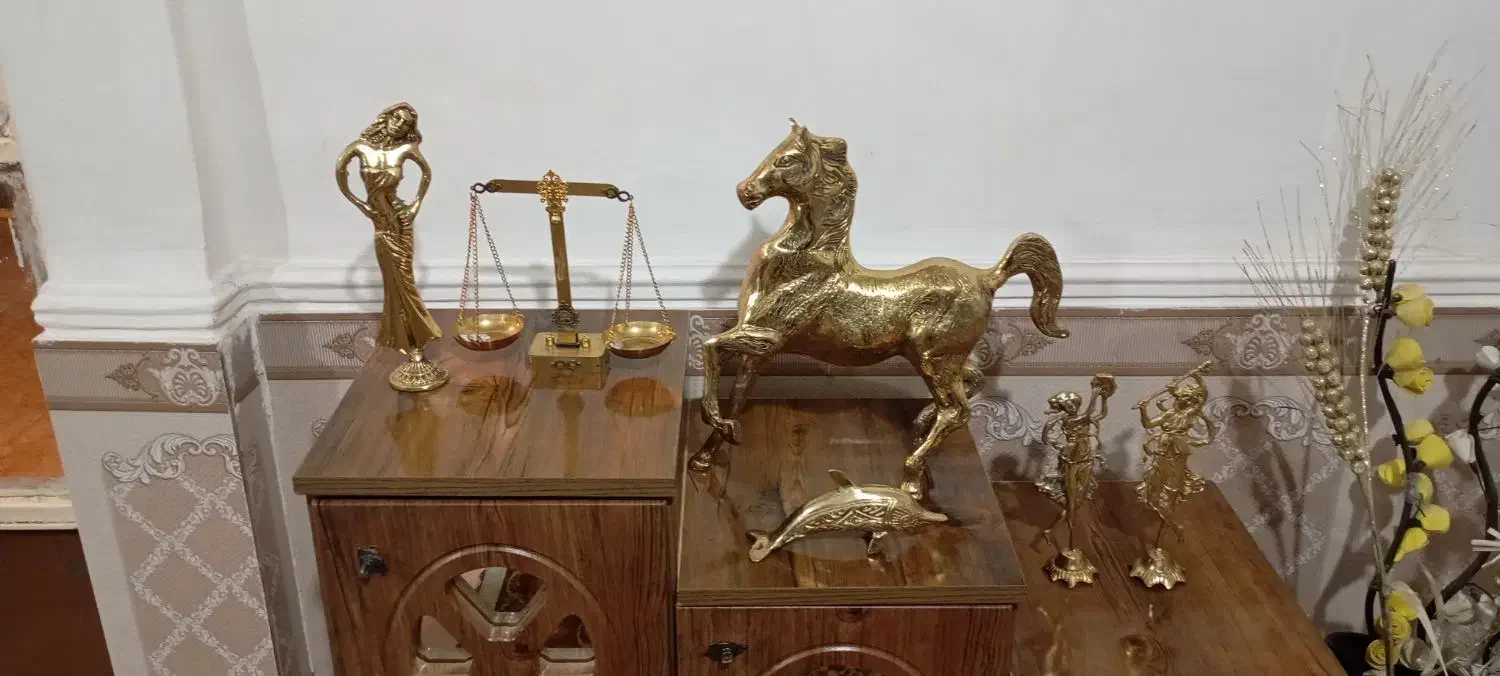 6عددبرنز|کلکسیون اشیاء عتیقه|خرمآباد, |دیوار