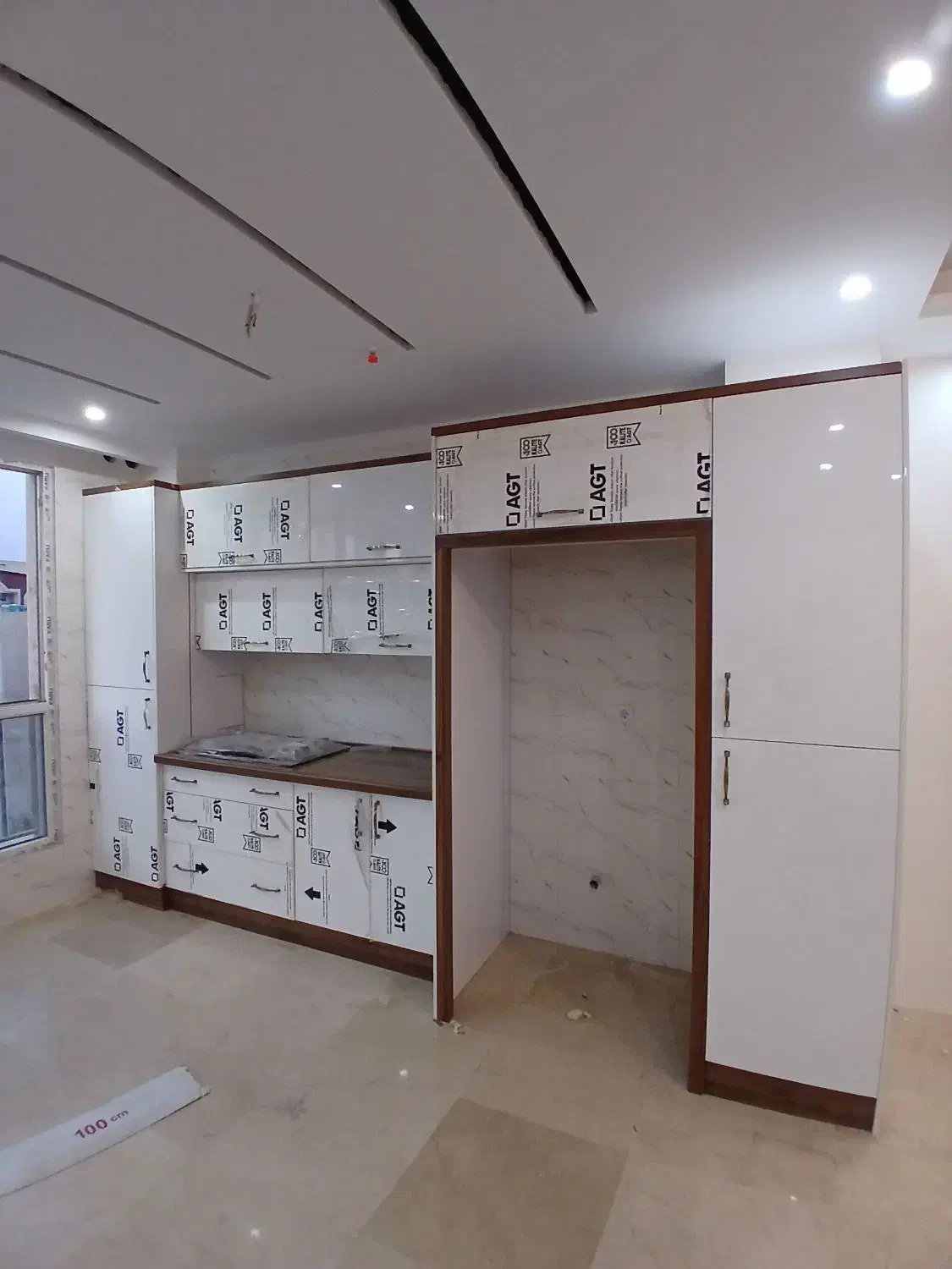 خدمات ساخت ونصب و تعمیرکار کابینت ونصاب قرنیز و در|خدمات پیشه و مهارت|تهران, چهارصد دستگاه|دیوار