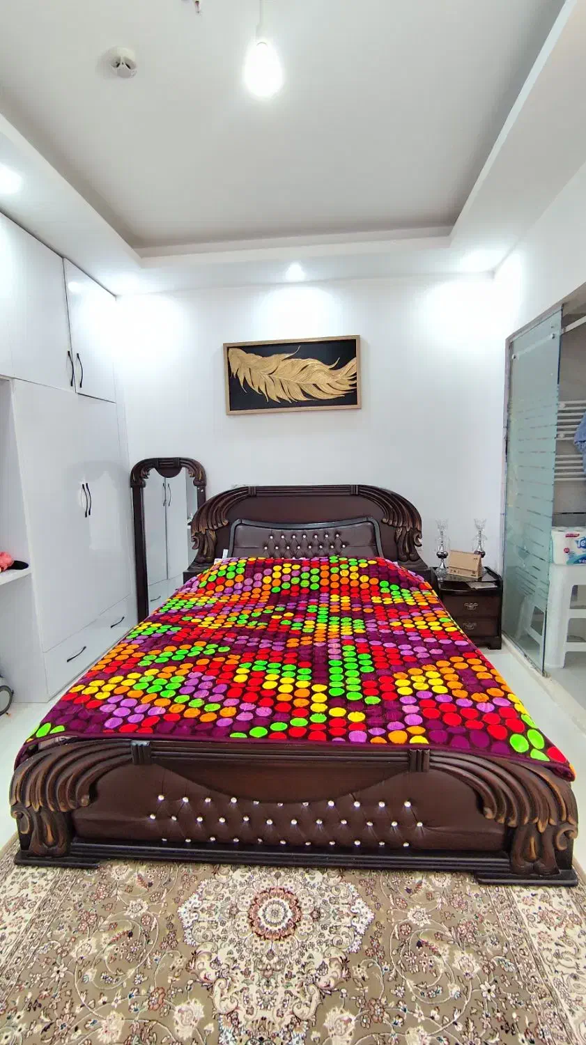 تخت دو نفره (چوب)|تخت و سرویس خواب|مشهد, میعاد (شهرک غرب)|دیوار