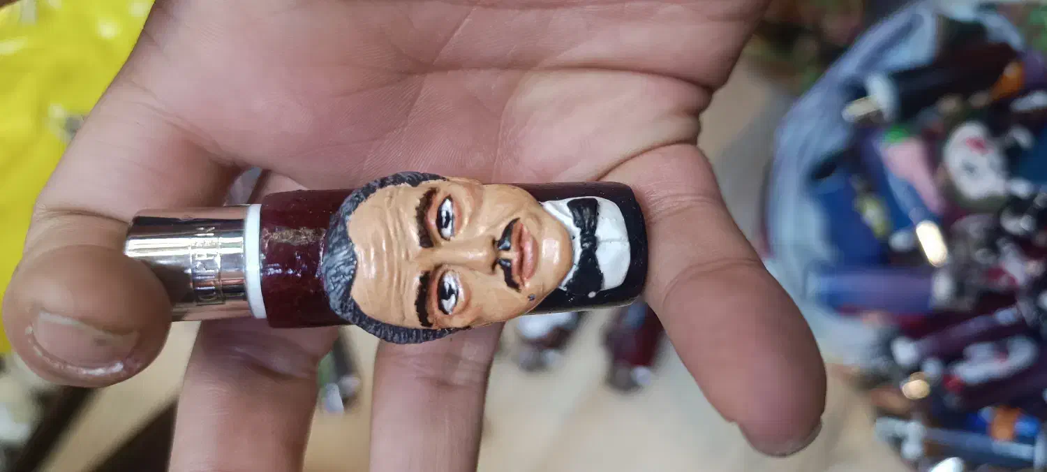 کادر منزل کار با رنگ آکرلیک با سابقه کار هنری|استخدام هنری و رسانه|تهران, نظامآباد|دیوار