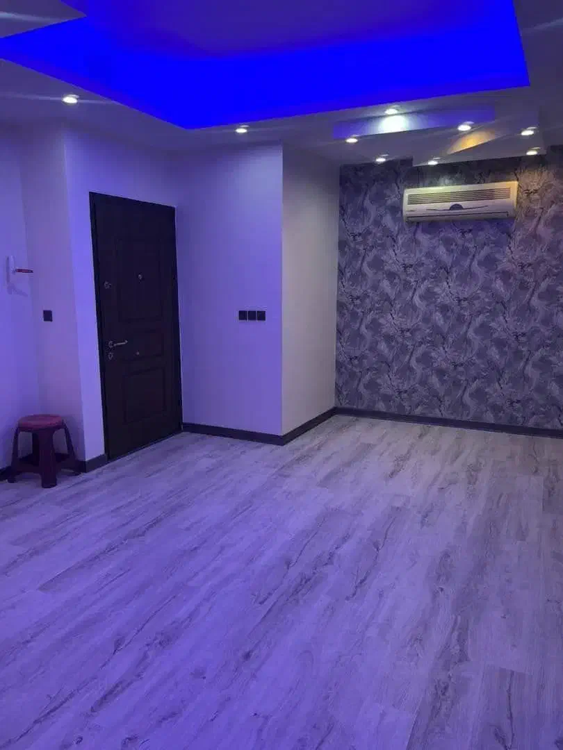 ۶۵ متری فول امکانات ۲۲ بهمن