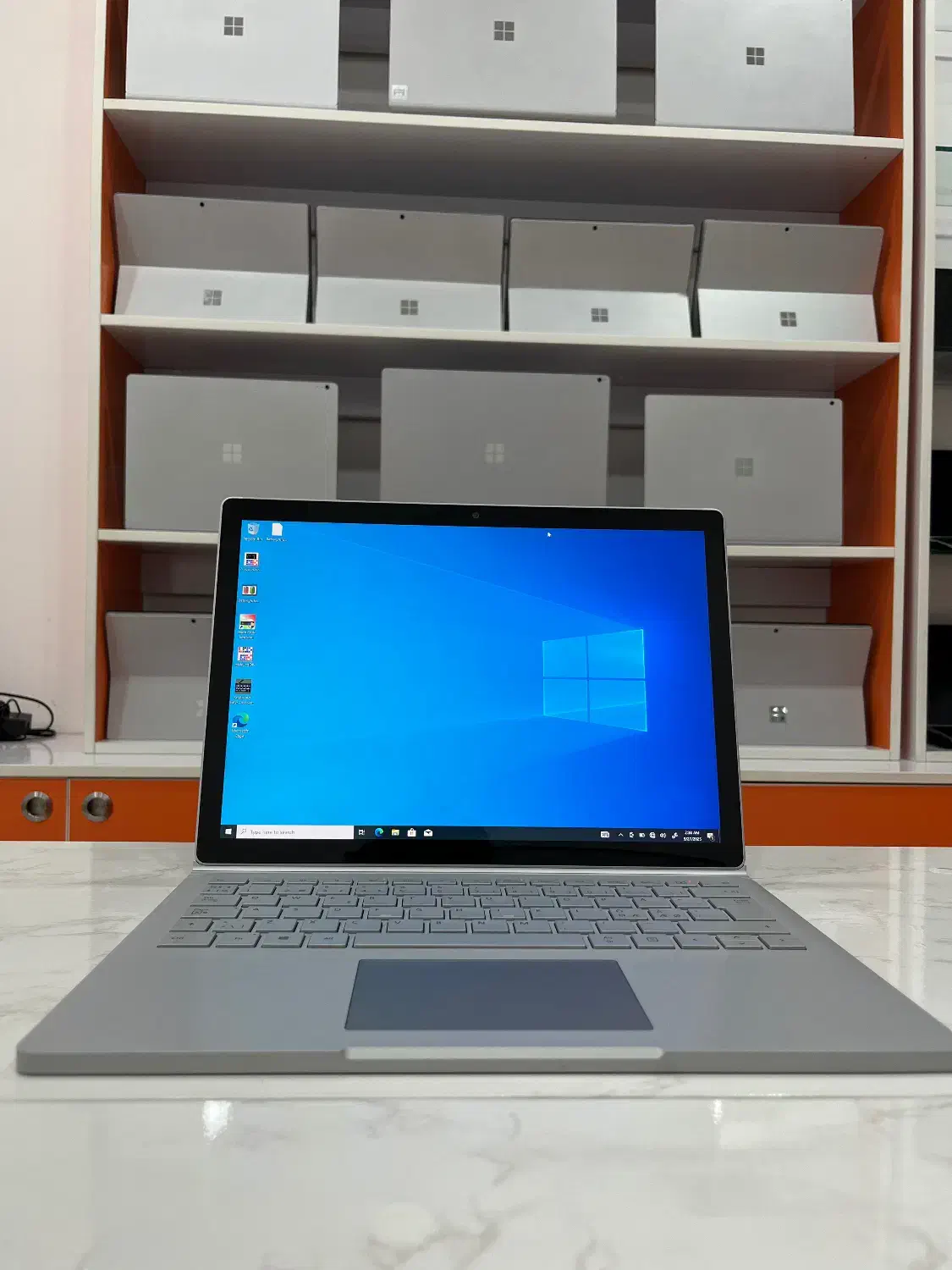سرفیس بوک ۲ surface book 2 i7/8/16/512/2gb|رایانه همراه|شیراز, ملاصدرا|دیوار