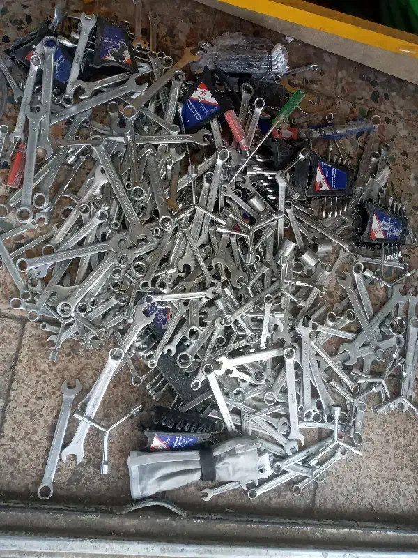 ابزار و اچار بصورت کیلویی|ابزارآلات|سیرجان, |دیوار