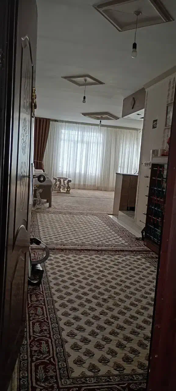 اپارتمان رهن کامل|اجارهٔ آپارتمان|مشهد, زمرد|دیوار