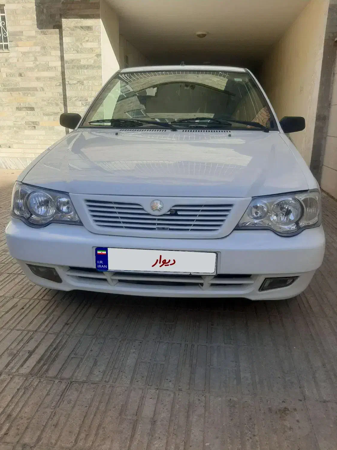 ۱۱۱ مدل ۹۸ تمیز|خودرو سواری و وانت|قزوین, |دیوار