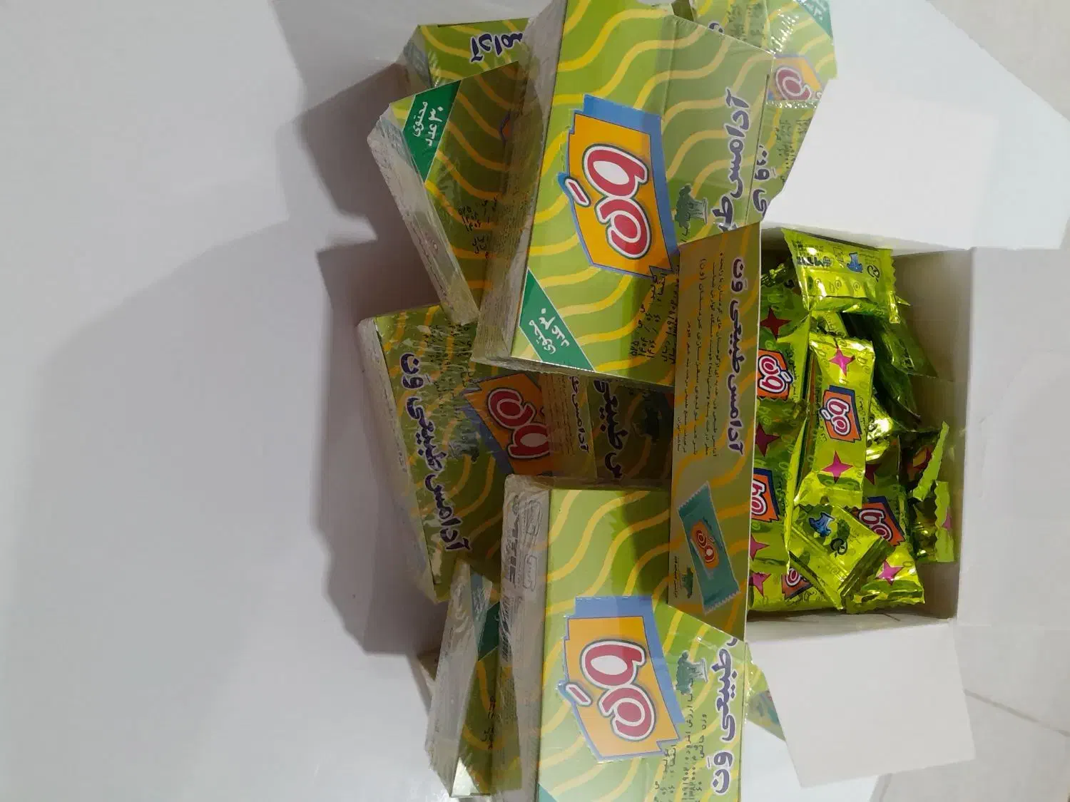 آدامس ون|خوردنی و آشامیدنی|حسین آباد, |دیوار