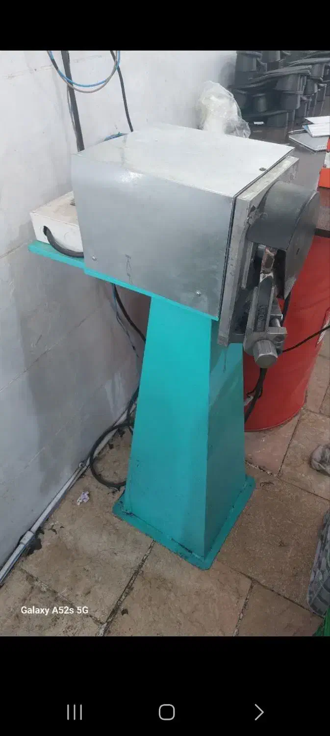 دستگاه تولید زیره وتزریق کفش ،با تیراژ بالا|ماشین‌آلات صنعتی|مشهد, عامل|دیوار