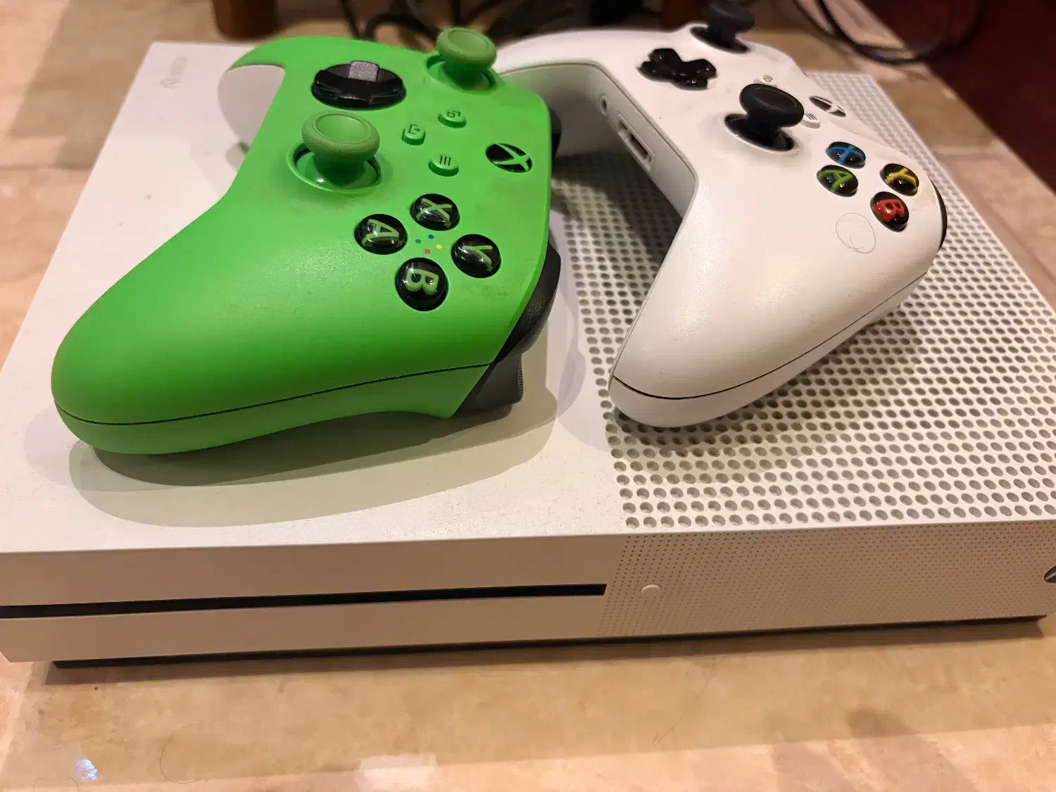 Xbox s one|کنسول، بازی ویدئویی و آنلاین|تهران, سید خندان (جلفا)|دیوار