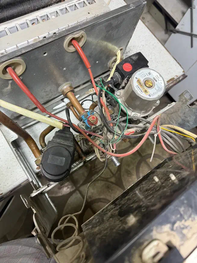 پکیج ایران رادیاتور مدل ام|آبگرمکن، پکیج، شوفاژ|تهران, کیانشهر|دیوار