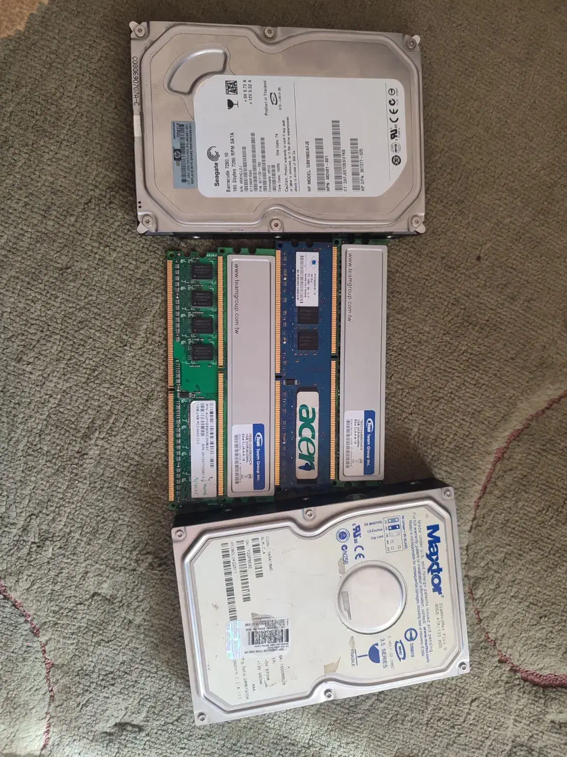 کامپیوتر|رایانه رومیزی|گلبهار, شهر جدید گلبهار|دیوار