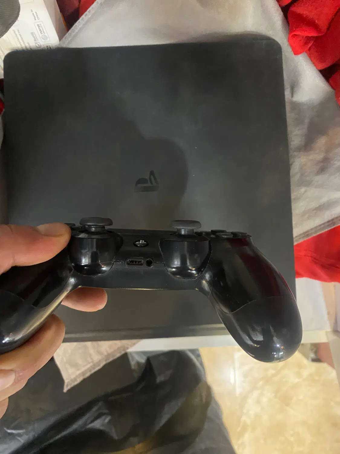 Ps4 500g|کنسول، بازی ویدئویی و آنلاین|شیراز, باغ تخت|دیوار