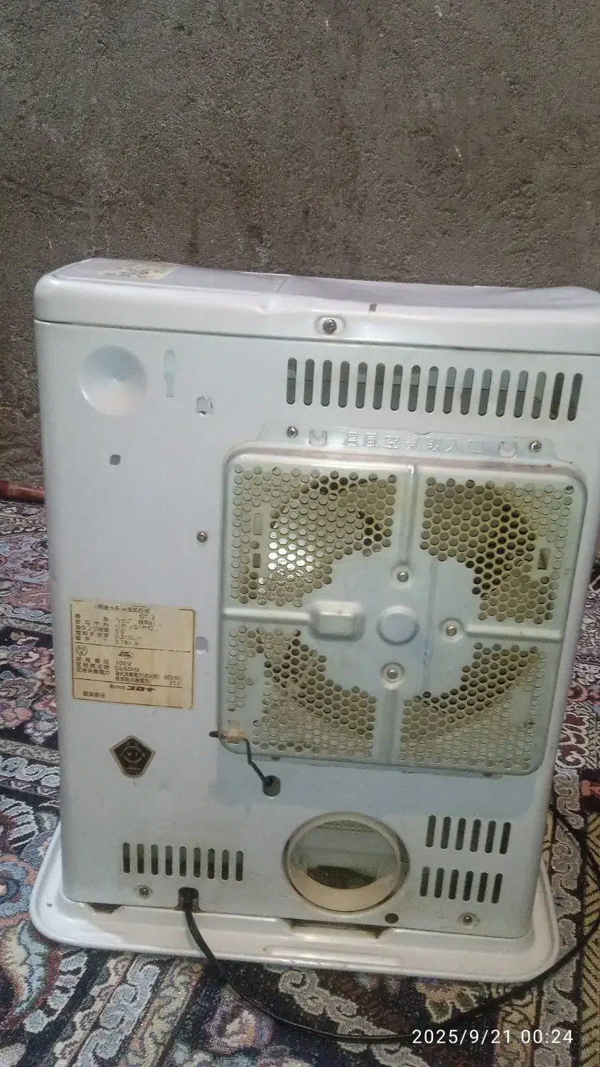 بخاری برقی نفتی کم مصرف در حد نو سالم کم کار|بخاری، هیتر، شومینه|زاهدان, |دیوار