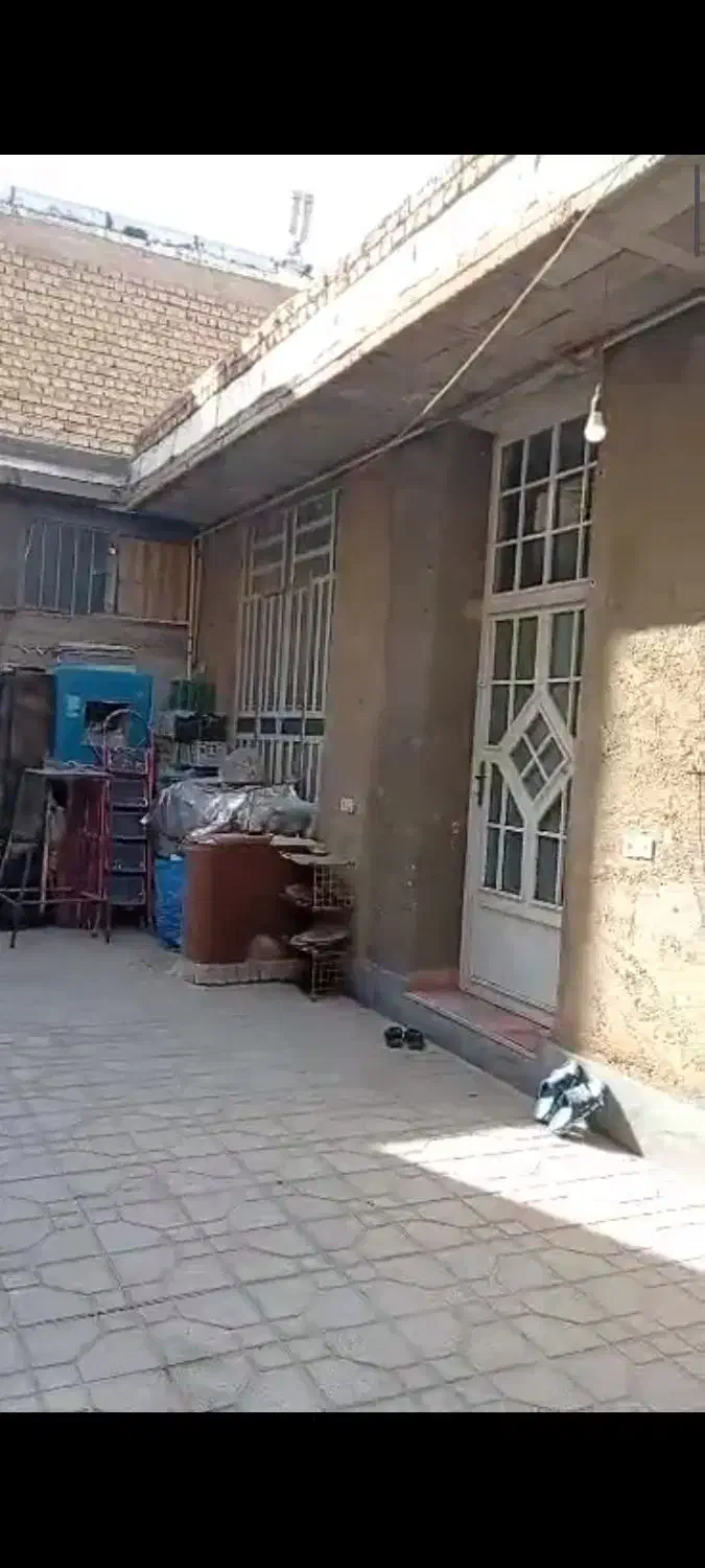 فروش خونه ویلایی|فروش خانه و ویلا|مرودشت, استادیوم|دیوار