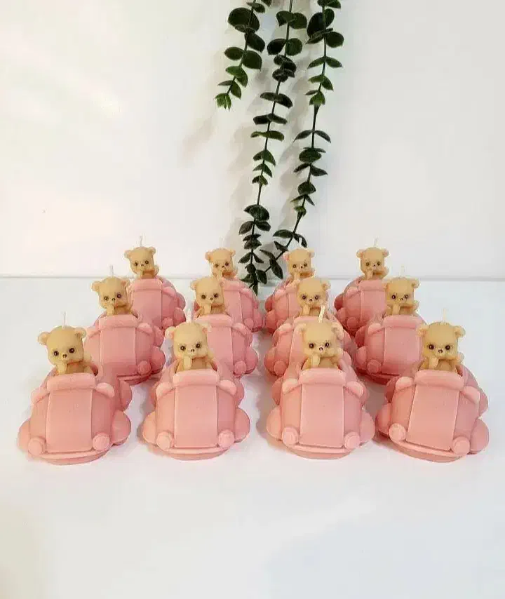 عروسک|اسباب‌بازی بچه|گنبد کاووس, |دیوار