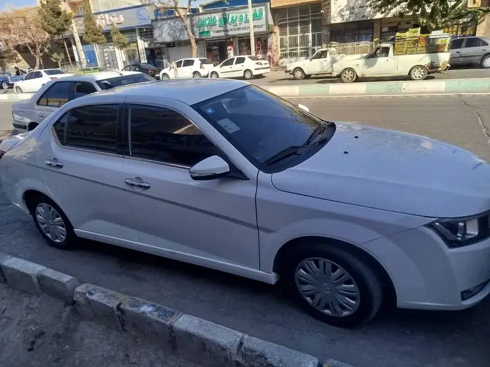 دنا پلاس دنده ای|خودرو سواری و وانت|کرمان, |دیوار