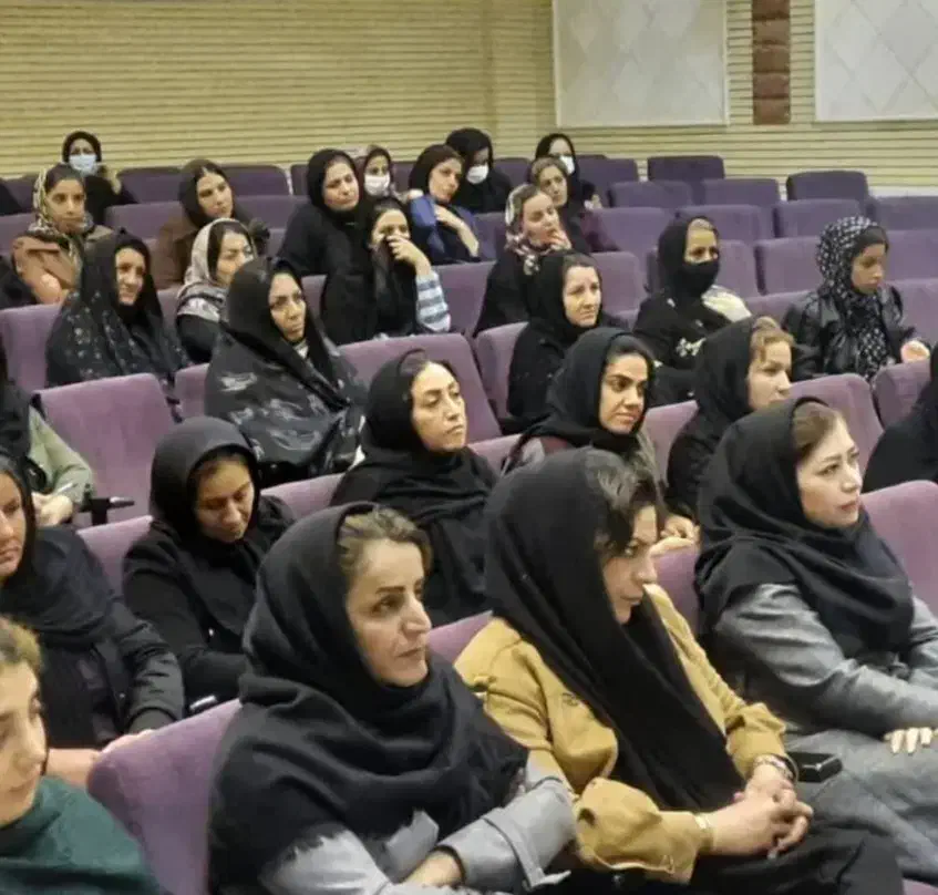خانم هایی که دوست دارید شاغل بشید بفرمایید|استخدام بازاریابی و فروش|سردشت, |دیوار