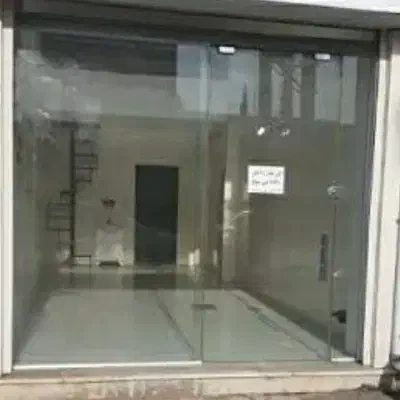 تجاری ۴۲متر همکف ۱۷ م بالکن /برخیابان/ قابل تهاتر|فروش مغازه و غرفه|قم, دروازه ری|دیوار