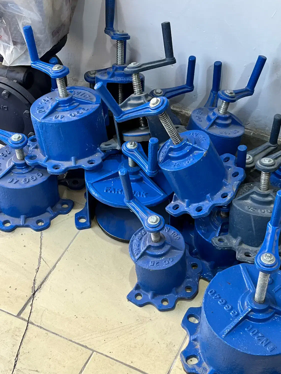 ابیاری قطره ای|خدمات باغبانی و درختکاری|اراک, |دیوار