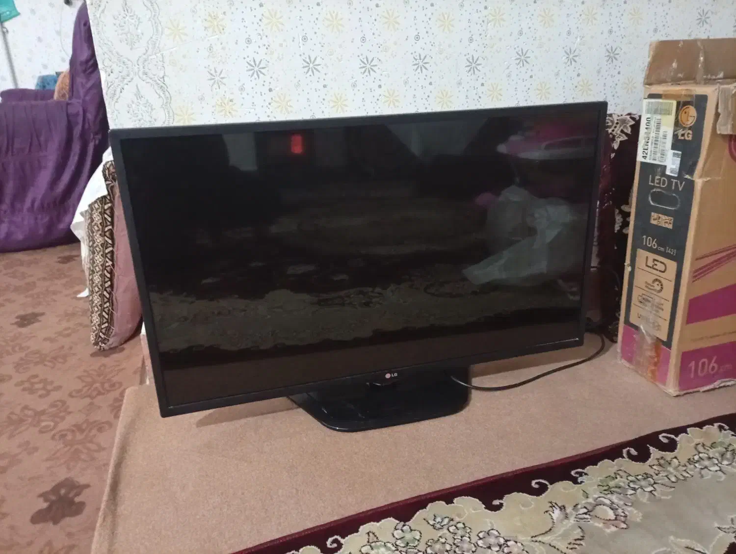 تلویزیون ال ای دی|تلویزیون و پروژکتور|شیروان (خراسان), |دیوار