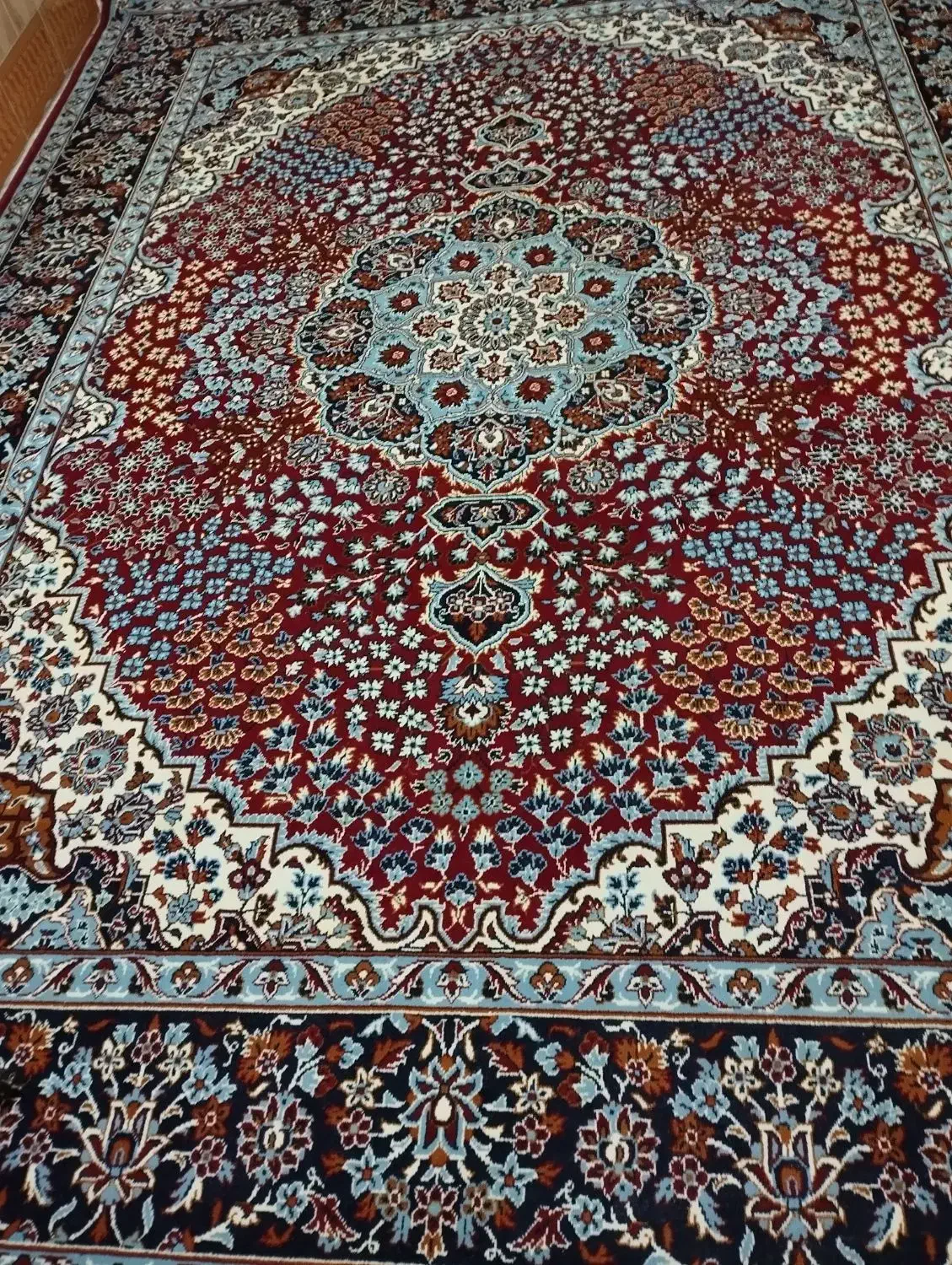 فرش کارکرده|فرش|بروجرد, |دیوار