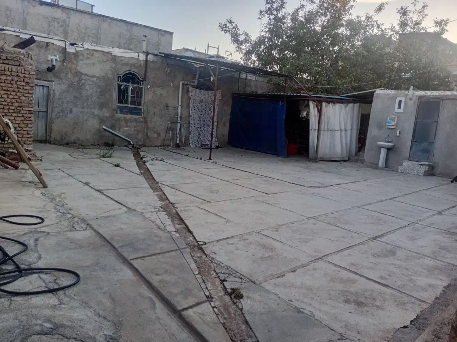 فروش خانه ویلایی|فروش خانه و ویلا|شاهین دژ, |دیوار