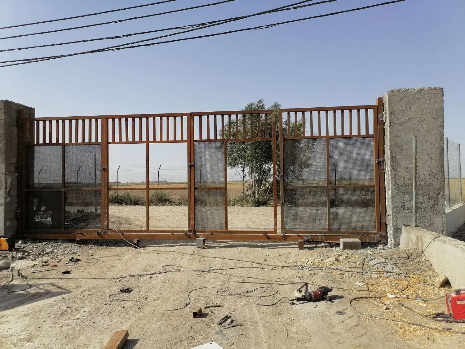 جوشکار اسکلت و خرپا و... پوشش سقف|خدمات پیشه و مهارت|گرگان, |دیوار