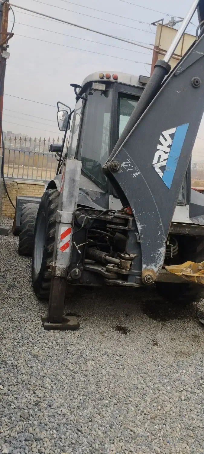 بیلبکهوارکا|خودرو سنگین|سنندج, |دیوار