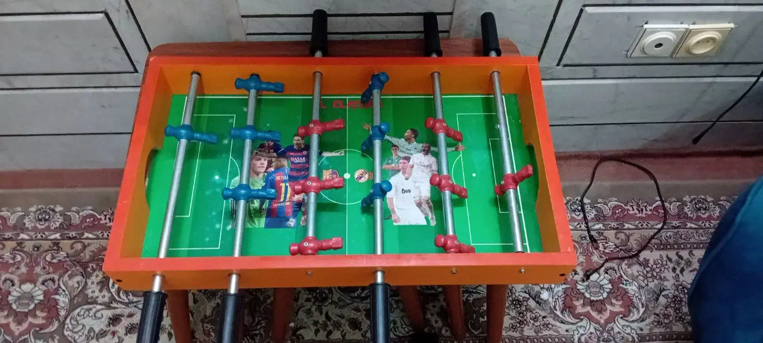 فوتبال دستی تمیز|اسباب‌‌بازی|خمینی‌شهر, |دیوار