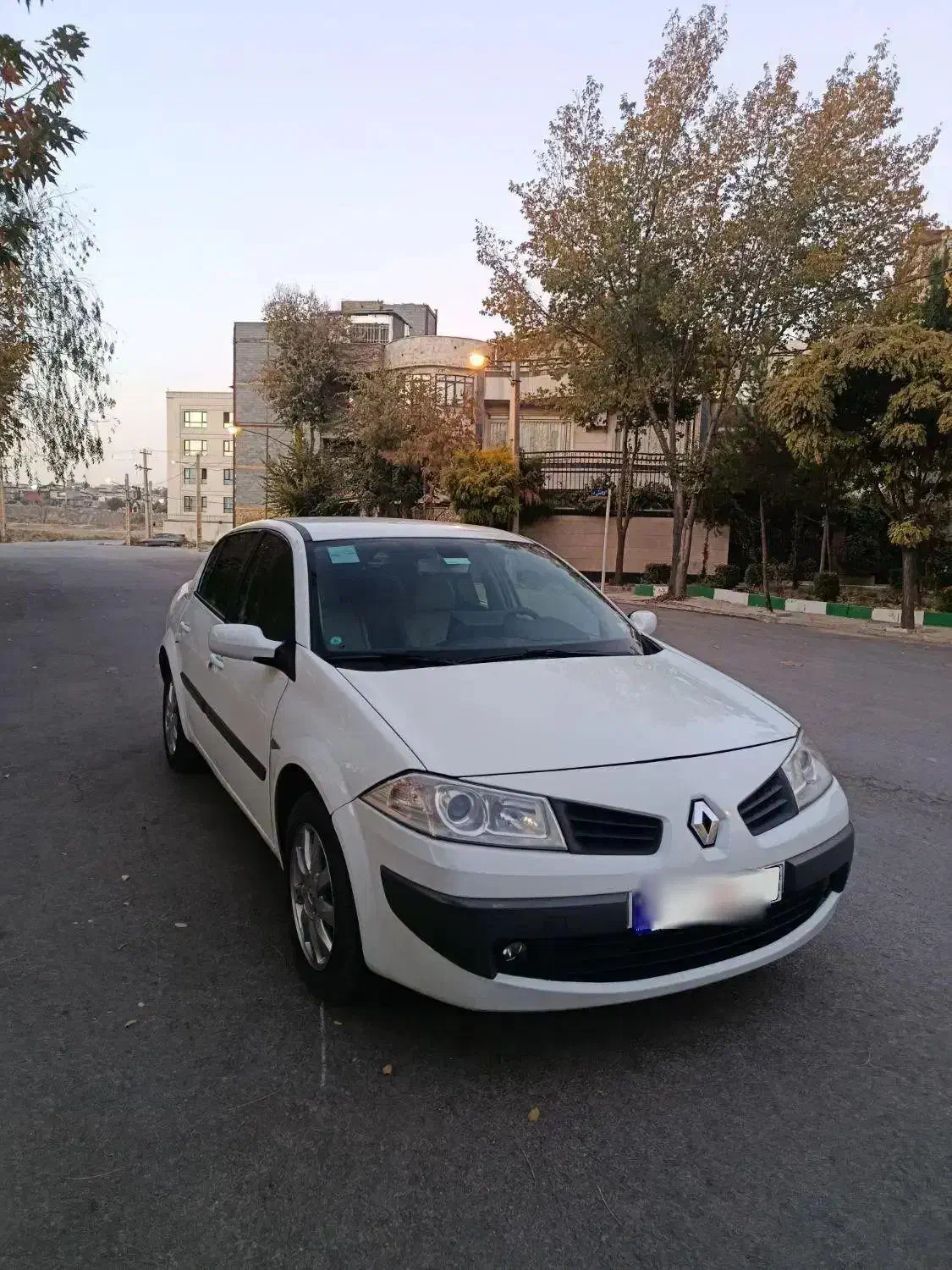 مگان مدل ۹۱ ۲۰۰۰ اتوماتیک|خودرو سواری و وانت|تهران, دریا|دیوار