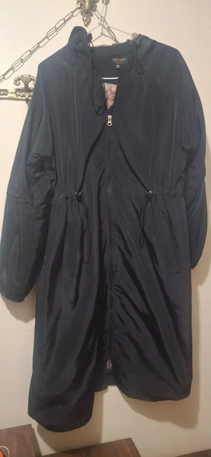 بارونی|لباس|اراک, |دیوار