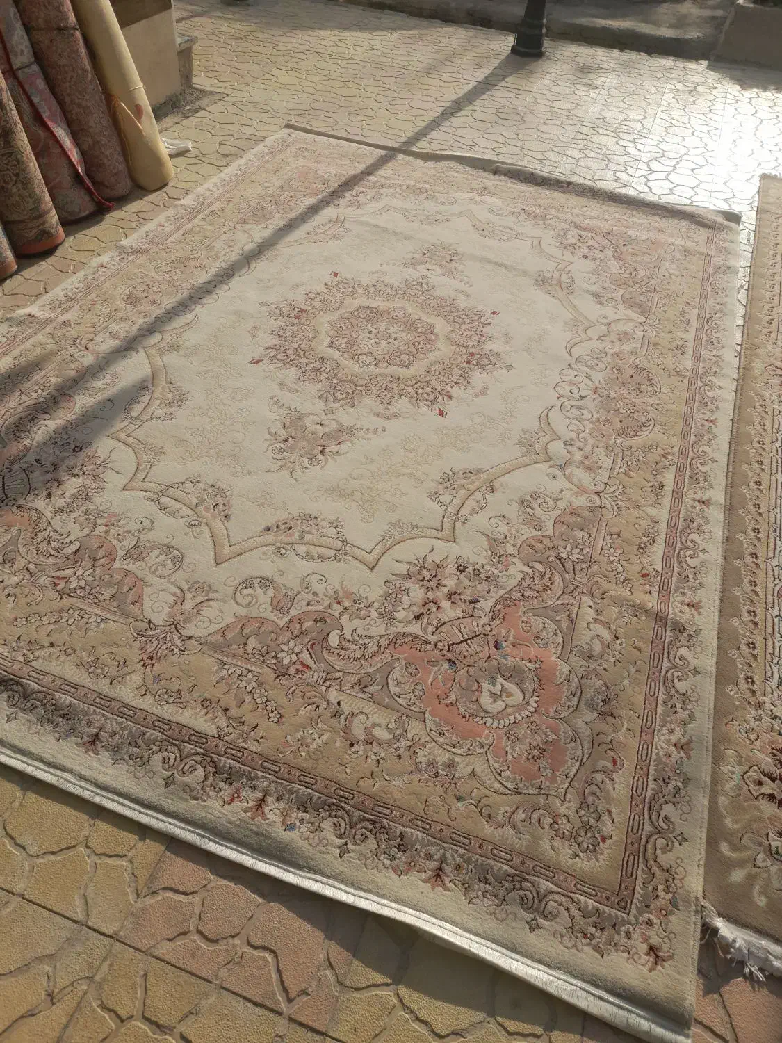 قالی ۹متری فروشی ۲۸۰۰|فرش|قوچان, |دیوار