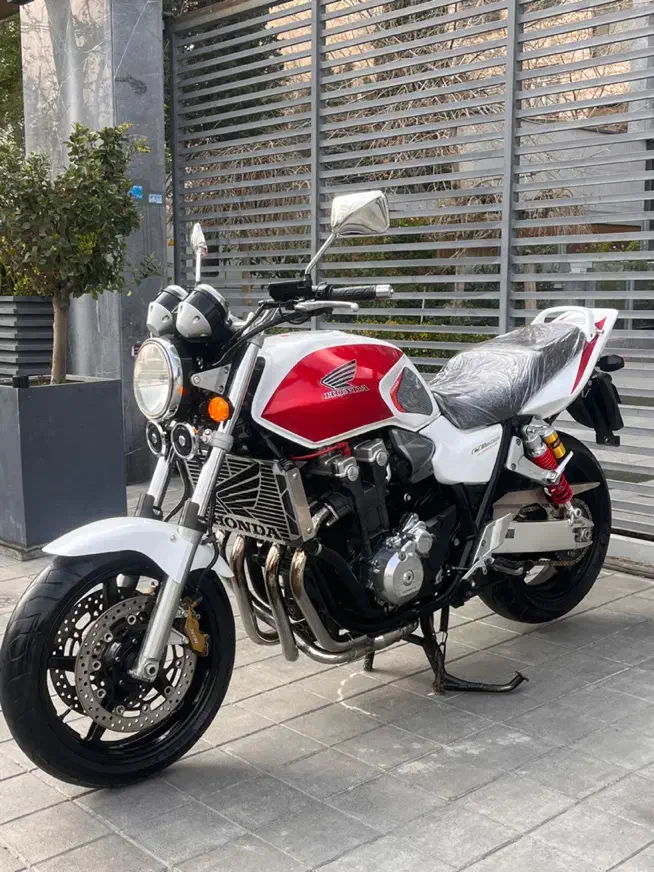 cb۱۳۰۰ gsx gsxr cbr biking|موتورسیکلت|تهران, سعادتآباد|دیوار