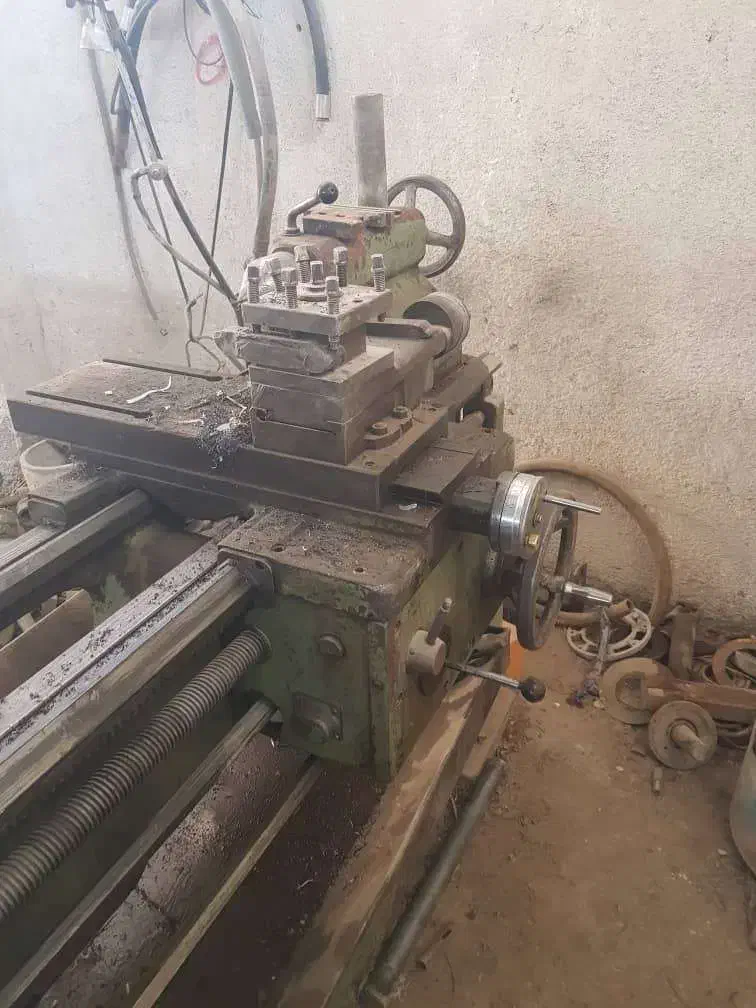 فروش دستگاه تراشکاری به همراه جک پرس 200 تنی|ماشینآلات صنعتی|نیریز, |دیوار