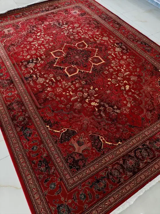 فرش۱۲۰۰شانه کلکسیونی لاکی(۵میلیون زیر قیمت بازار)|فرش|زاهدان, |دیوار