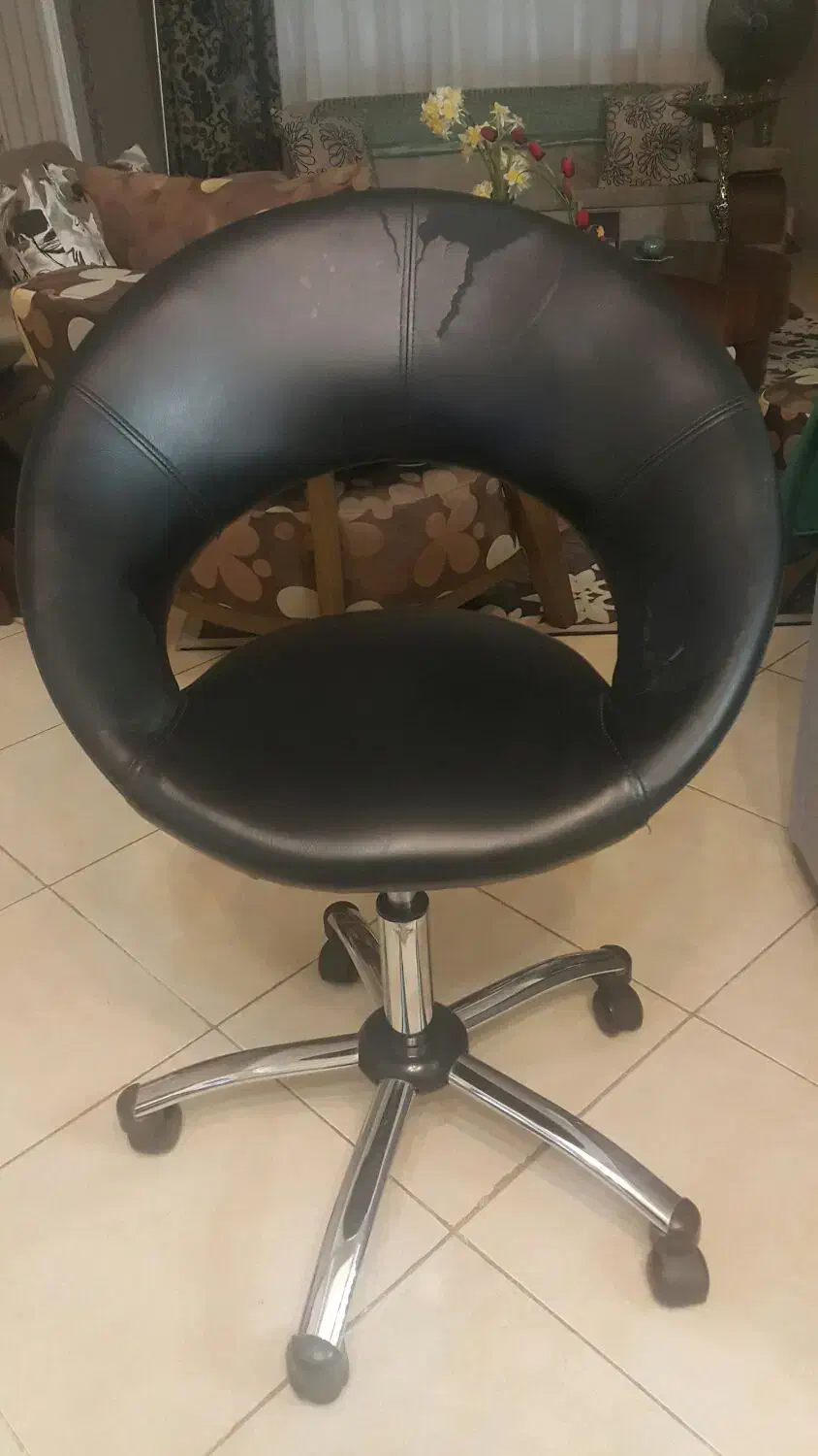 صندلی گردان چرمی|صندلی و نیمکت|کرمانشاه, |دیوار