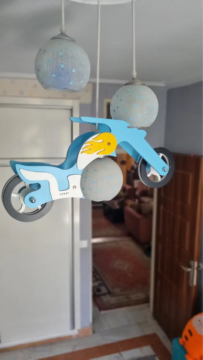 لوستر سه حبابه طرح موتور|لوستر و چراغ آویز|تهران, سازمان برنامه جنوبی|دیوار