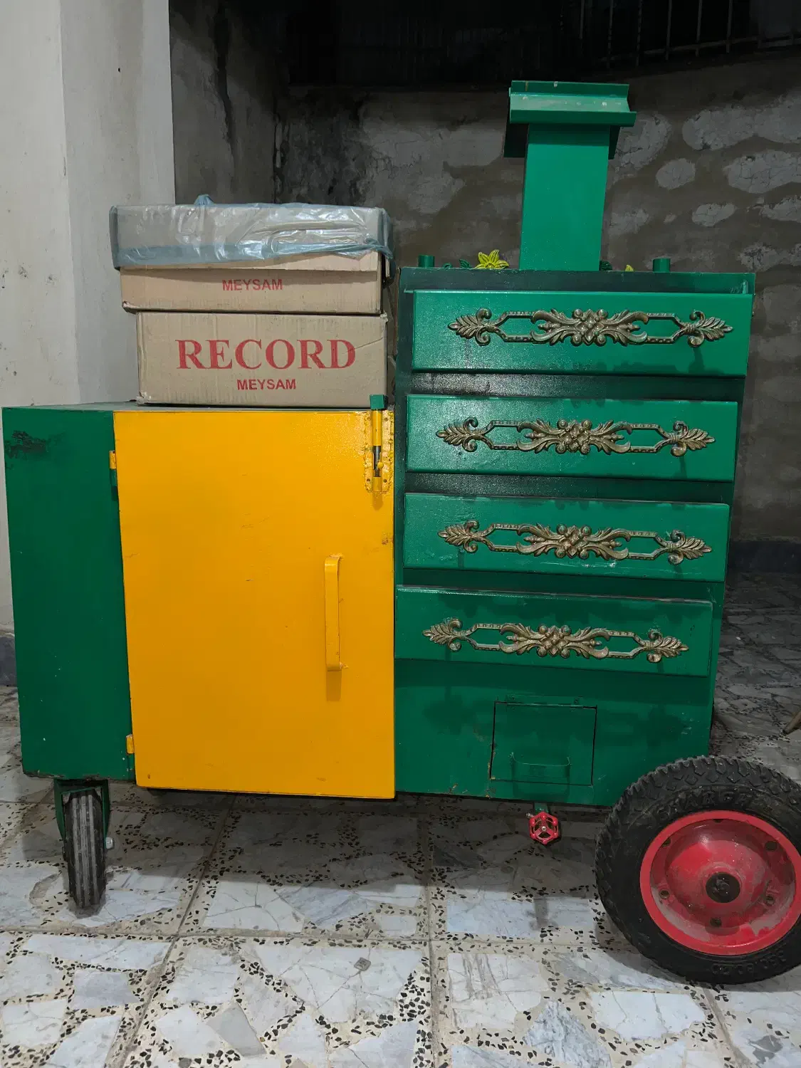 بلال و سیب زمینی پز|کافی‌شاپ و رستوران|رشت, رودبارتان|دیوار