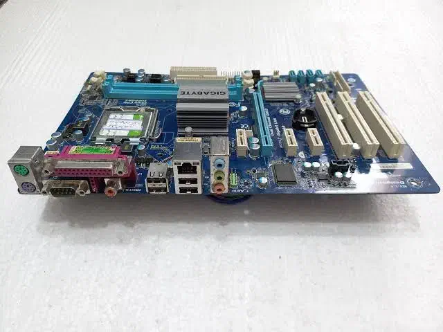 مادربرد P41 گیگابایت DDR3|قطعات و لوازم جانبی رایانه|تبریز, |دیوار