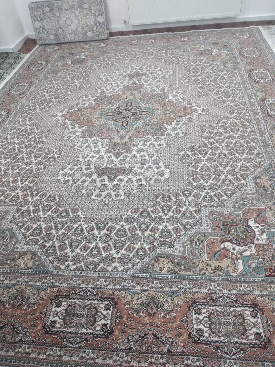 دو عدد فرش نو ۱۲ متری و ۹ متری و چن تا گلیم سالم|فرش|زنجان, |دیوار