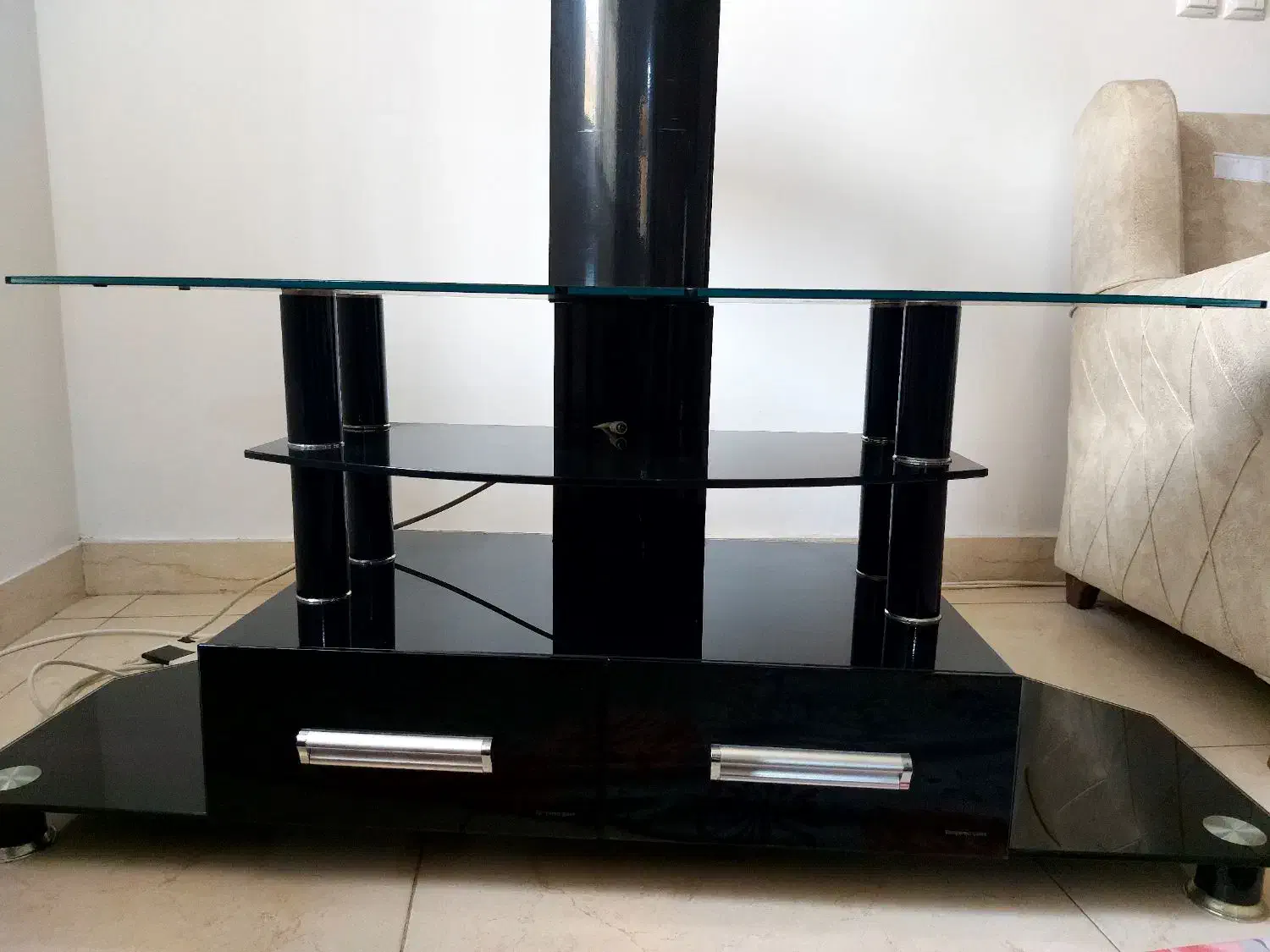 میز تلویزیون|میز تلویزیون|لاهیجان, کوی خزر|دیوار