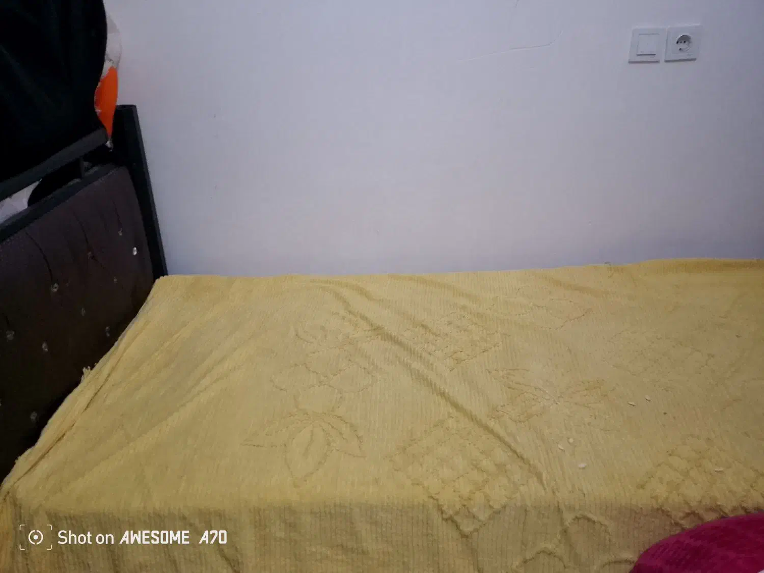 تخت|تخت و صندلی بچه|بیرجند, |دیوار