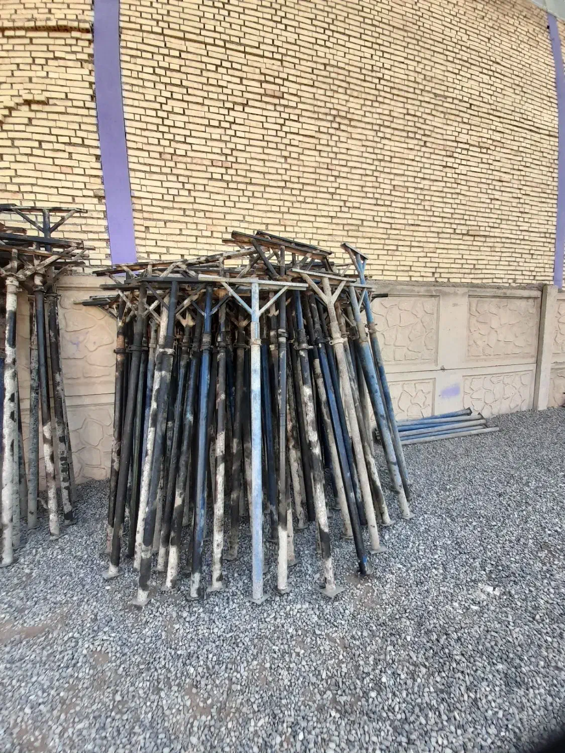 جک فلزی|مصالح و تجهیزات ساختمان|سلفچگان, |دیوار