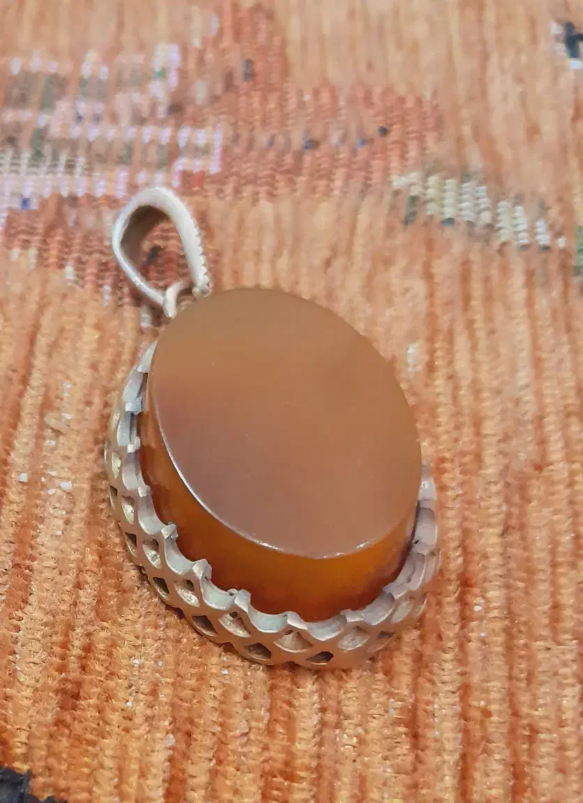 نگین|کلکسیون اشیاء عتیقه|زابل, |دیوار