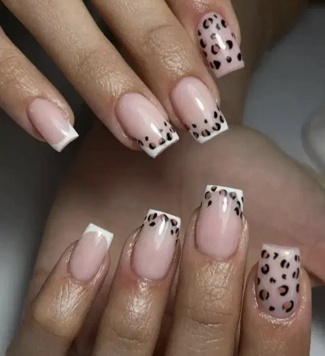 کاشت ناخن|خدمات آرایشگری و زیبایی|زابل, |دیوار