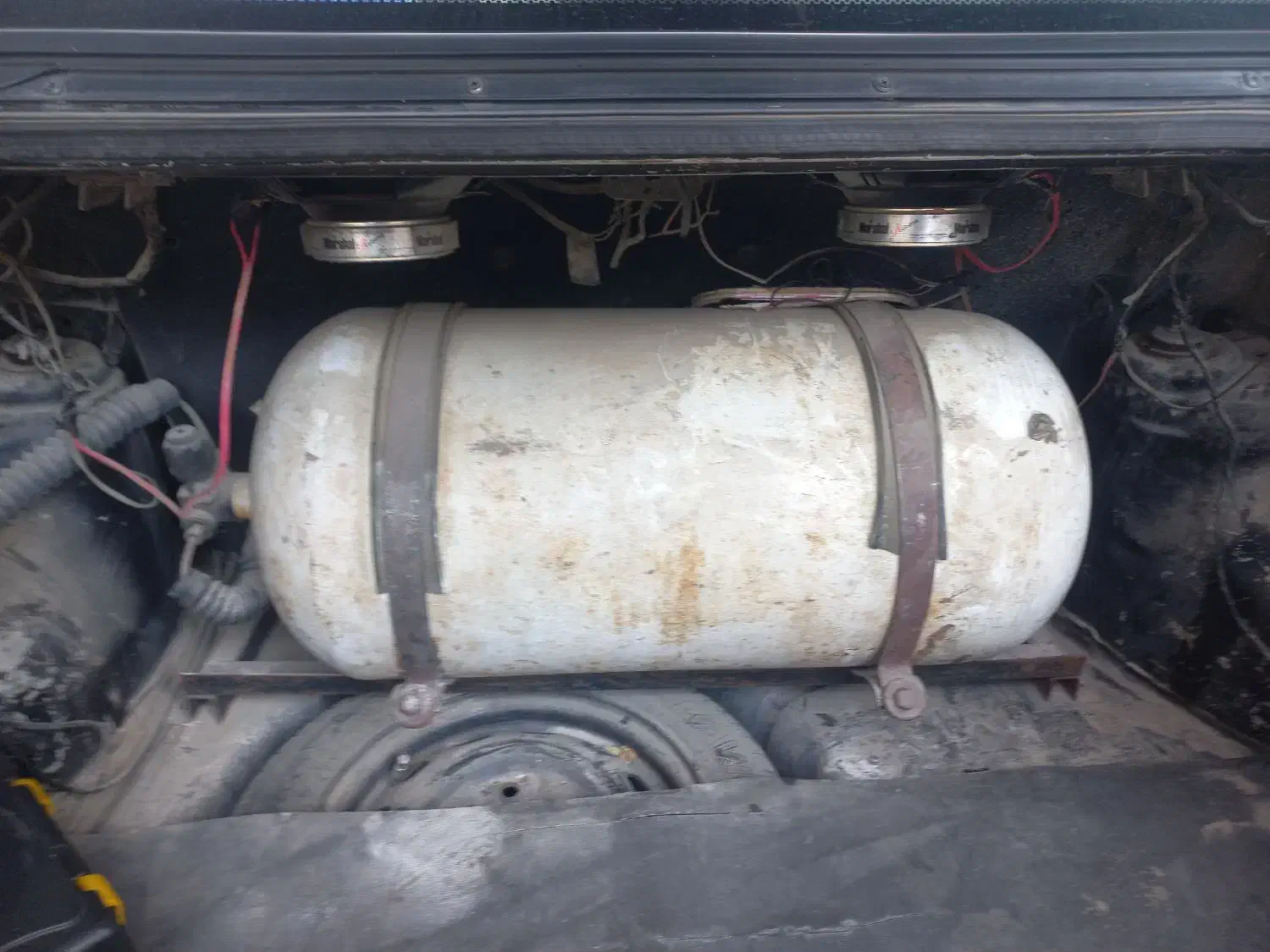 کپسول سی ان جی ۶۵ لیتری کاملا سالم|قطعات یدکی و لوازم جانبی|کرج, شهرک ولیعصر|دیوار