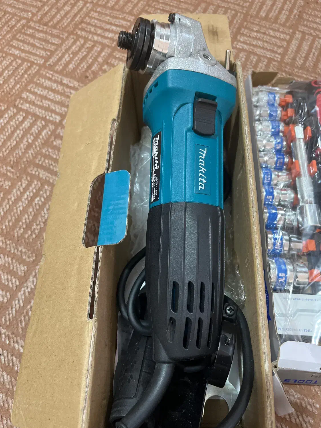 ابزار دریل پک کامل آچاربکس و مینی سنگ|ابزارآلات|فارسان, |دیوار