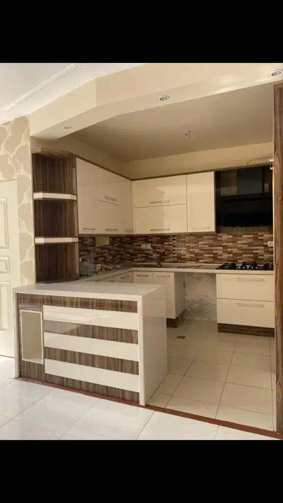 ۷۵ متر سنددار / پارکینگ ، آسانسور / گرمدره|فروش آپارتمان|گرمدره, |دیوار