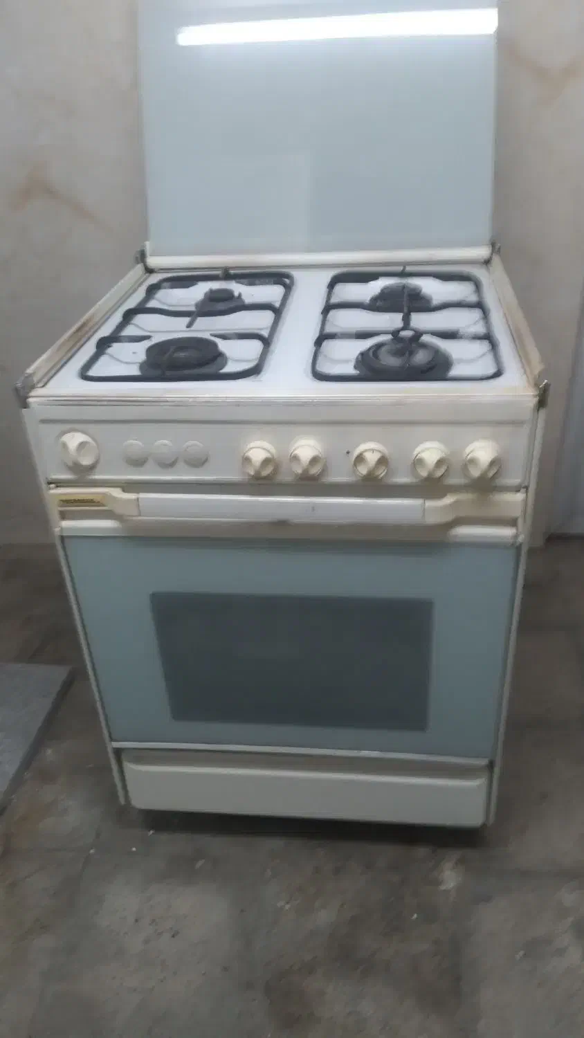 اجاق گاز فردار کار کرده سالم تاکنوگاز|اجاق گاز و لوازم برقی پختوپز|فردیس, سرحدی|دیوار