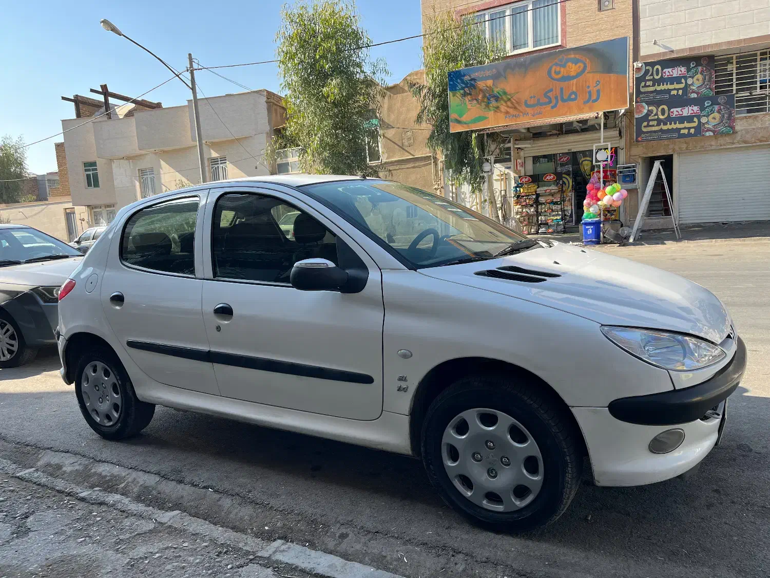 206تیپ۲|خودرو سواری و وانت|ساوه, |دیوار